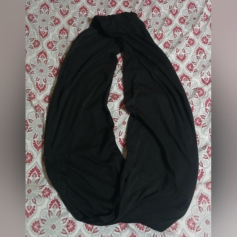 Infinity Travel Scarf With Pocket